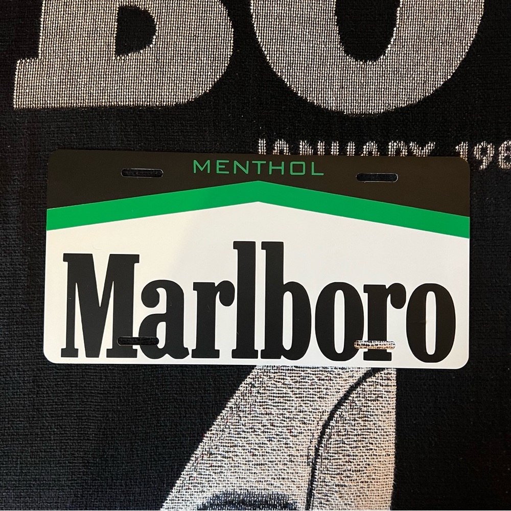 Decorative Marlboro Plate